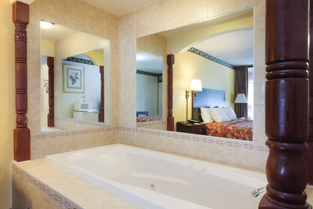 Days Inn By Wyndham Newark Wilmington Oda fotoğraf